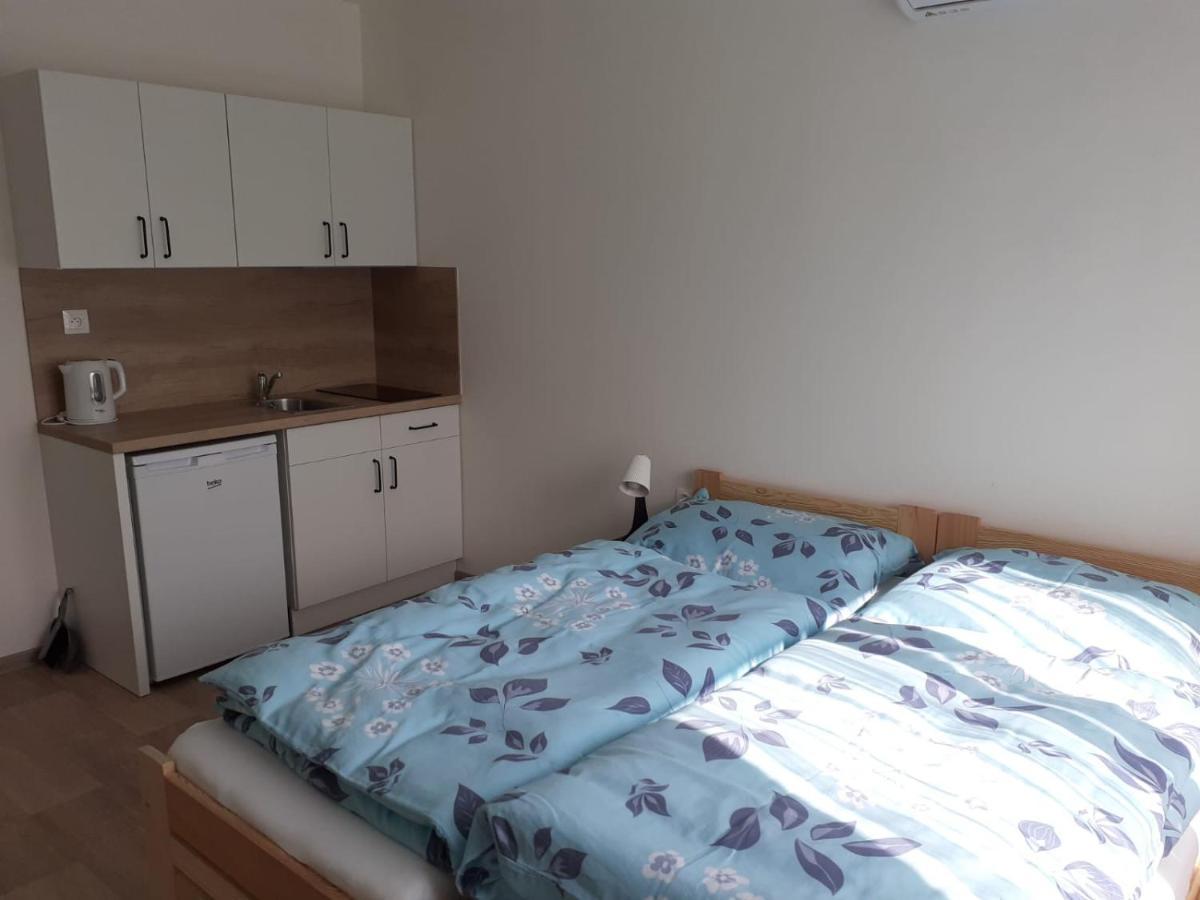 Valen Apartmany Вальтице Екстер'єр фото